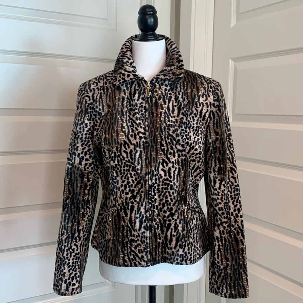 LAURA Women’s Animal Print Jacket